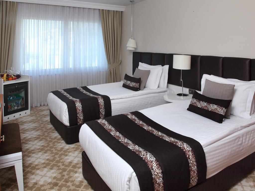 Jura Hotels Mavi Suermeli Адана Екстериор снимка